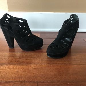 Robert clergerie suede platforms